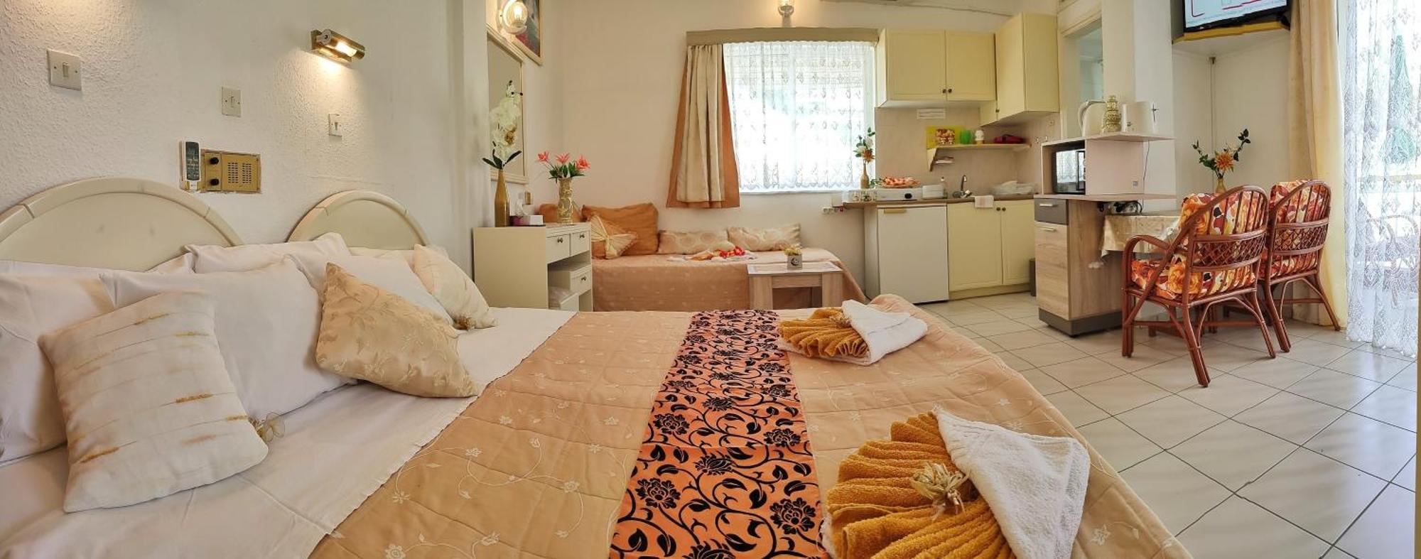 Evli Apartment Rethymno  Exterior photo